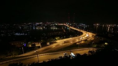 Vladivostok Bridge'de