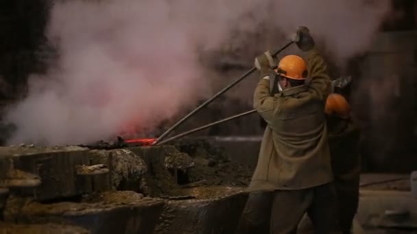 Iron production in Russia — Stock Video