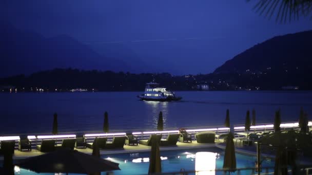 Trasporto acquatico sul Lago di Como — Video Stock