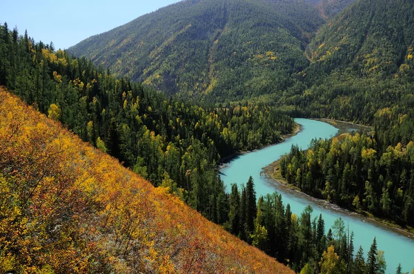 KANAS jezero, Sin-ťiang, Čína — Stock fotografie