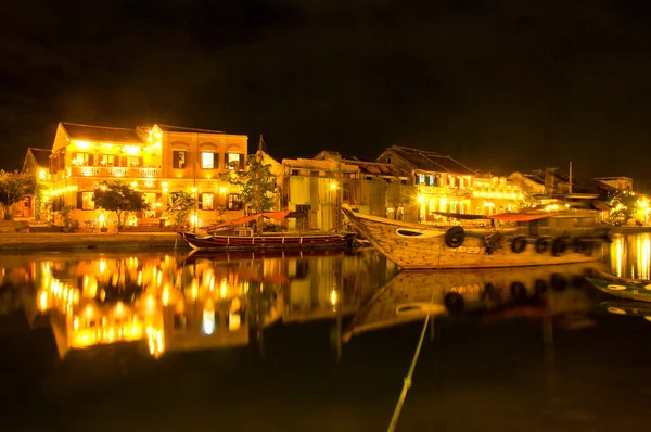 Hoi eine alte Stadt bei Nacht, quang nam, vietnam — Stockfoto