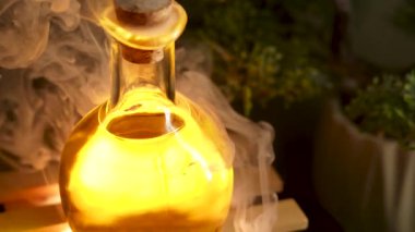 Evde aşçılık yaparken zeytinyağının faydalarını keşfetmek.