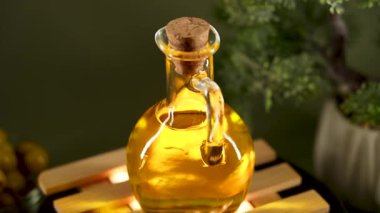 Zeytinyağı faydaları ve ev mutfağında yemek pişirmek için kullanım alanları