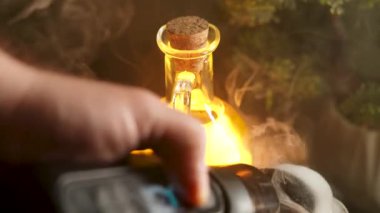 Yüksek kaliteli zeytinyağının yemek pişirmek için faydalarını ve kullanımlarını keşfedin