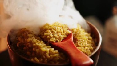 Bulgur ile pişirme: bulgur buğdayını kullanarak lezzetli bir yemek hazırlamak için kolay adımlar