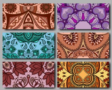 Kart veya davet retro dekorasyon tarzı ayarlayın. Elle çizilmiş arka plan.