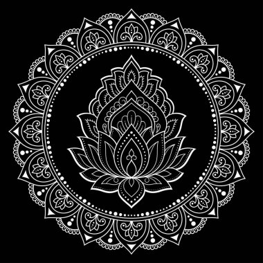 Henna, Mehndi, dövme ve süsleme için nilüfer çiçeği içeren dairesel desen. Etnik doğu tarzında dekoratif süs. Çizim el çizimi vektör illüstrasyonuName.
