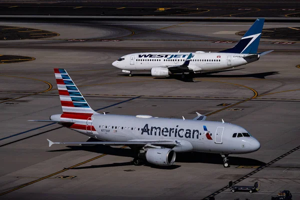 Hava limanı havaalanı 12-21-2025 Phoenix, AZ US