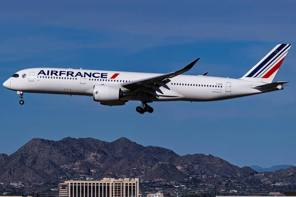 Hava limanı havaalanı 12-28-2025 Phoenix, AZ US