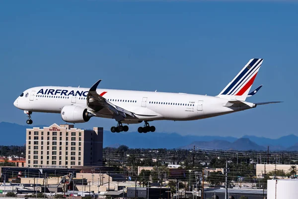 Hava limanı havaalanı 12-28-2025 Phoenix, AZ US