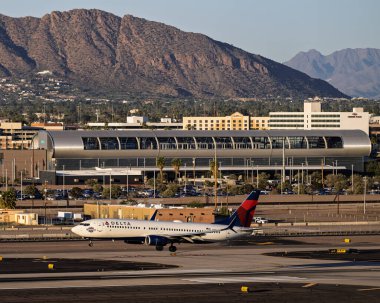 Hava limanı havaalanı 2-3-2026 Phoenix, AZ US