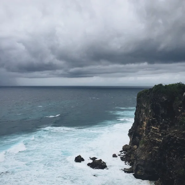 巴厘岛湾和天空 — 图库照片