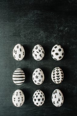 Paskalya yumurtaları tek renkli boyalı 