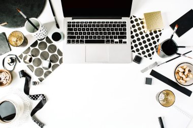 blogcular için yatıyordu kompozisyon paylamak