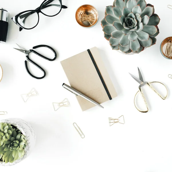 Feminine desk workspace — Stock Photo, Image