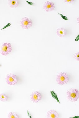 pembe çiçek tomurcukları ile desen