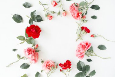 yuvarlak kare çelenk desen Güllü