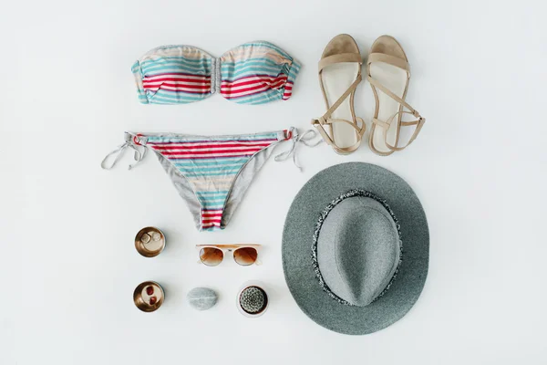 Conjunto de roupas de verão feminino — Fotografia de Stock