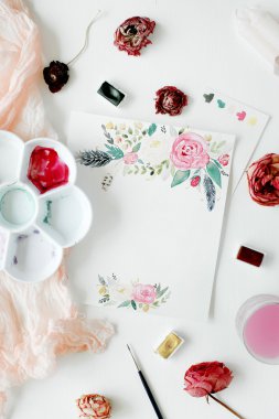 Suluboya boya ile çalışma alanı