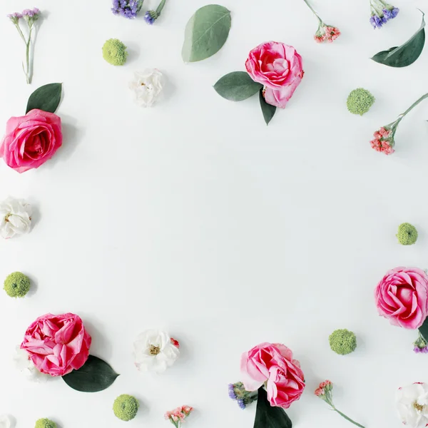 Tender roses round frame — Stock Photo, Image