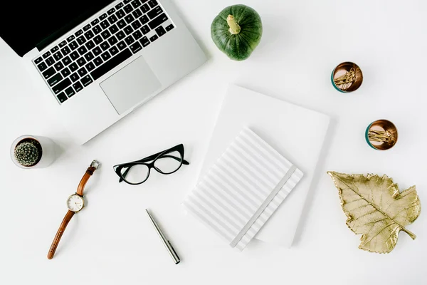 White office desk — Stock Photo, Image