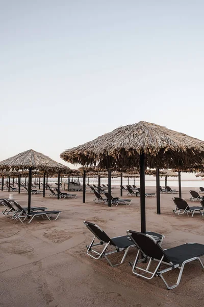Schöne Lounge Pavillon Baldachin Zum Entspannen Strand Mit Sand Und — Stockfoto
