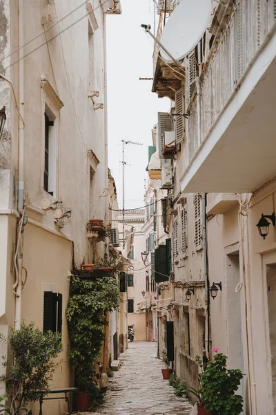 Tarihi Bir Kasabada Büyüleyici Dar Sokak