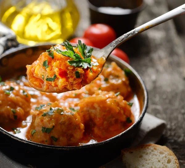 Meatballs in tomato sauce Stock Photo by ©venge.mail.ua 105718946