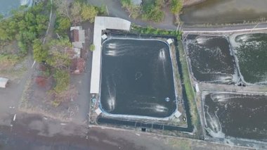 Su Kültürü Havacılık Manzarası Manzarası ve Tarım Alanlarıyla çevrili