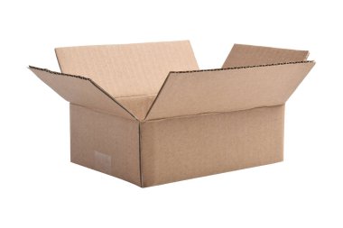 Açılmış karton kutu beyaz arkaplanda izole edildi