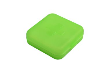 İlaç düzenleyicisi beyaz arkaplanda izole edildi