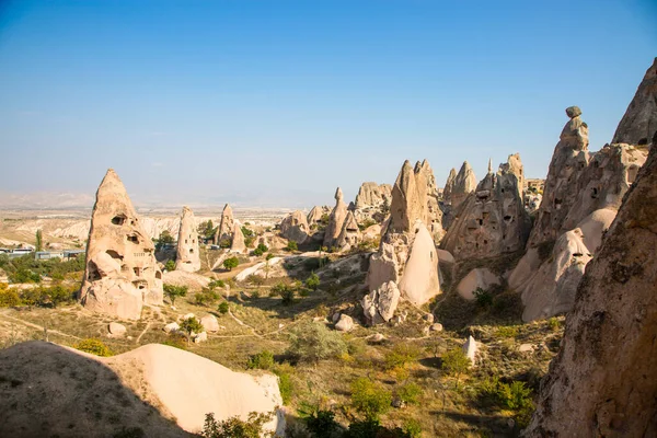 Valley of doves panoramic view near Uchisar castle in sunrise, Cappadocia — Stock Photo, Image