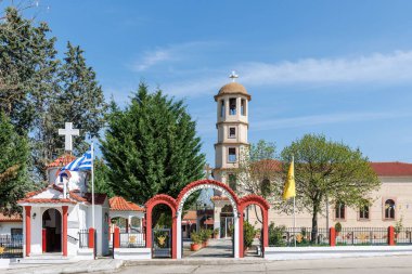 Yunanistan 'ın kuzeyindeki Nea Vyssa köyündeki Aziz George Kilisesi, Yunanistan sınırına yakın Evros Nehri, Orestiada, Ormenio ve Edirne yakınlarındaki Evros Nehri..