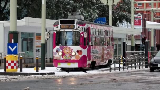 Hokkaido Jepang November 2020 Sebuah Trem Yang Berjalan Persimpangan Susukino — Stok Video