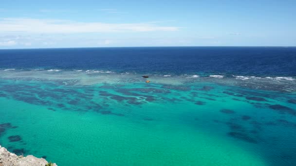 Okinawa Japan Oktober 2020 Emerald Farve Havet Nær Cape Shiratori – Stock-video