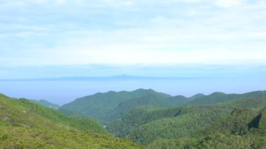 Hokkaido, Japonya - 21 Haziran 2021: Japonya 'nın Hokkaido şehrinden Nemuro Boğazı ve Kunashiri Adası