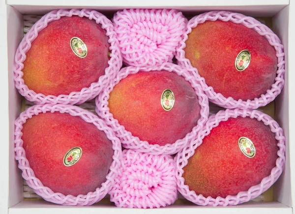 Okinawa Japón Junio 2021 Mangos Manzana Maduros Caja Hechos Isla —  Fotos de Stock