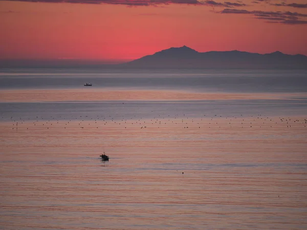 Hokkaido Japón Junio 2021 Silueta Isla Kunashiri Antes Del Amanecer — Foto de Stock