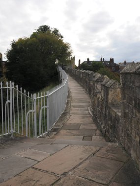 York, Birleşik Krallık - 10 Ekim 2025: İngiltere 'de Ortaçağ Şehir Duvarları