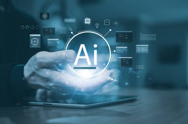 Yapay zeka sohbet robotu konseptinde akıllı mesajlaşma arayüzü olan yapay zeka ikonlarıyla el ele tutuşmak. AI iletişimi, otomatik müşteri desteği, dijital asistan teknolojisi, çözümler.