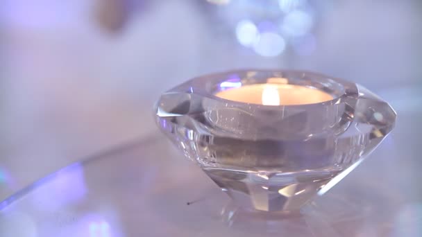 Μικρό κερί φόντο θαμπάδα — Αρχείο Βίντεο