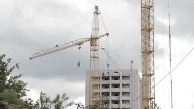 insanlar tuğla inşa