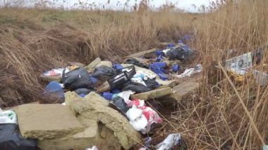 Plastik ürünler ve kimya endüstrisinin atıklarıyla çevre kirliliği