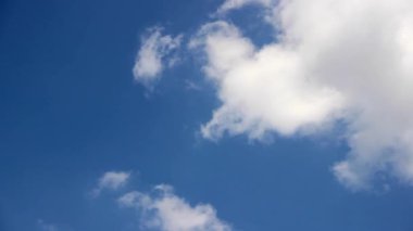 Bulutlu gökyüzü - Normal