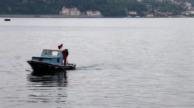 Istanbul boğazı 25 Haziran 2010 - İstanbul Boğazı, balıkçılar