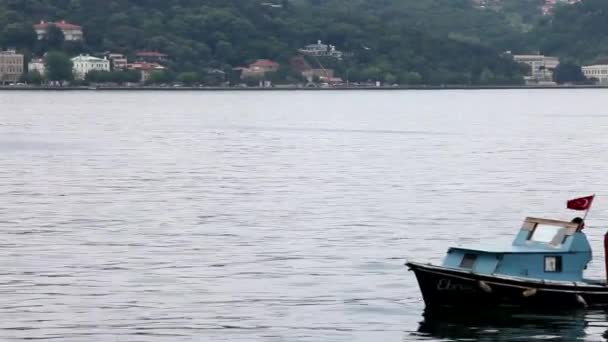 Istambul Bosphorus 25 junho 2010 - Pescadores em Bosphorus — Vídeo de Stock