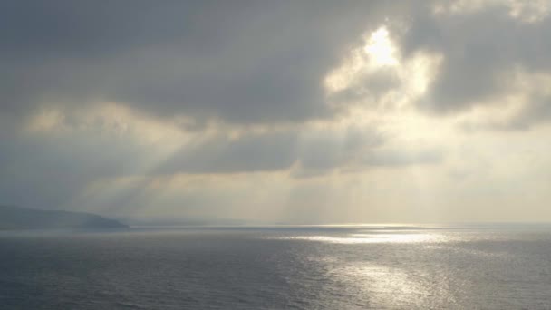 Schöner Sonnenuntergang am Meer — Stockvideo