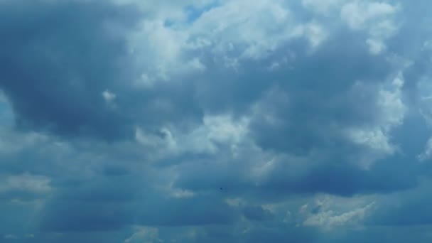 Nuvens de chuva dramáticas - TimeLapse — Vídeo de Stock