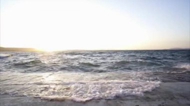 Sahilde gün batımı