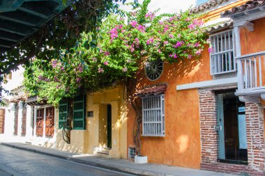 Cartagena de Indias Caddesi.